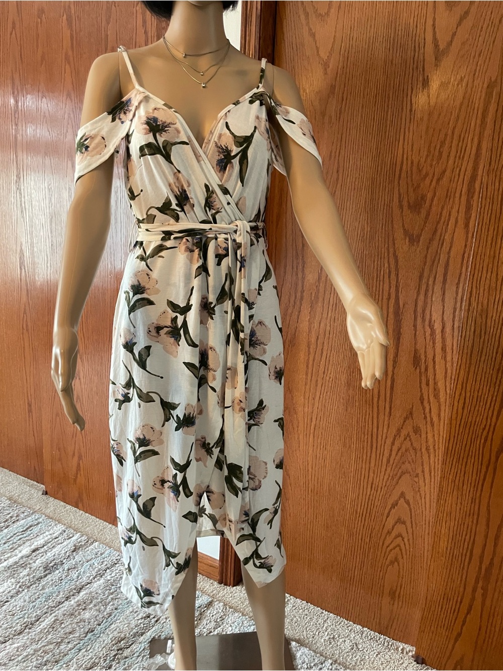 NWT/ Lovekuza Dress